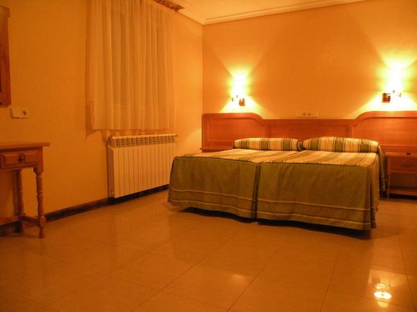 Hostal Benamar : photo 3 de la chambre chambre triple