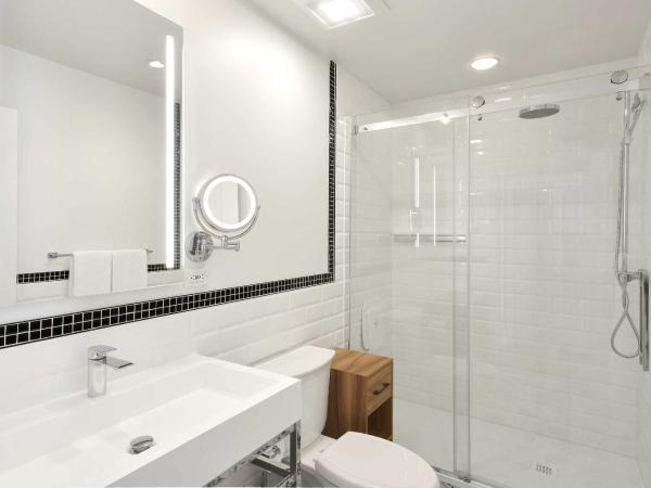 Hotel Bonaparte : photo 2 de la chambre chambre standard lit queen-size