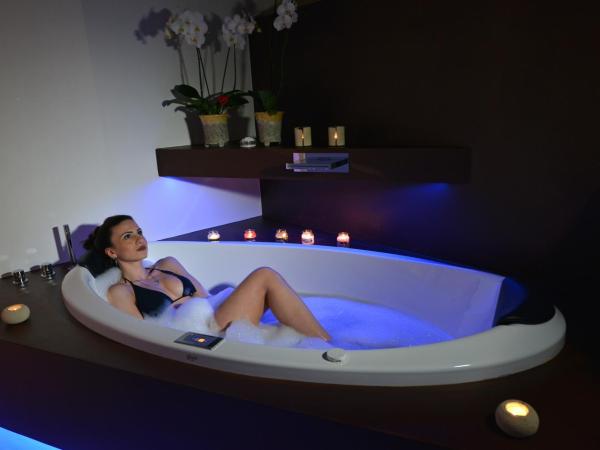 Antica Torre di Iuso : photo 9 de la chambre suite avec balcon