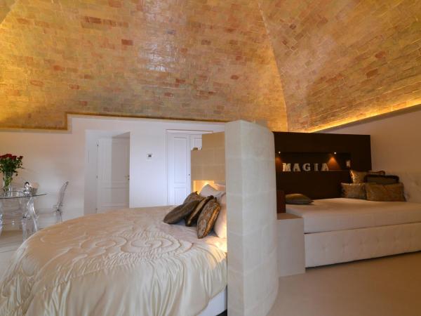 Antica Torre di Iuso : photo 5 de la chambre suite avec balcon