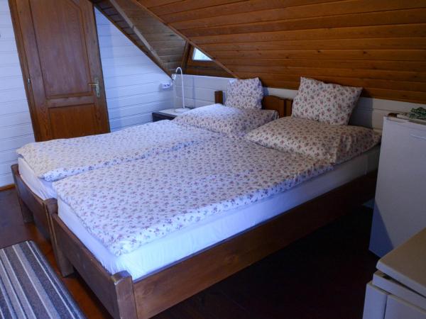 Garten Vendégház : photo 2 de la chambre chambre lits jumeaux