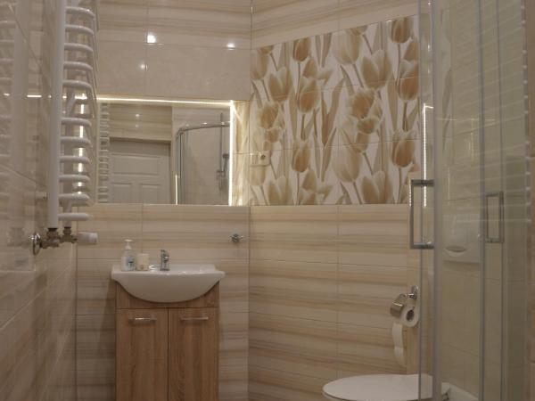 Ada Aparthouse : photo 4 de la chambre chambre double standard avec salle de bains commune