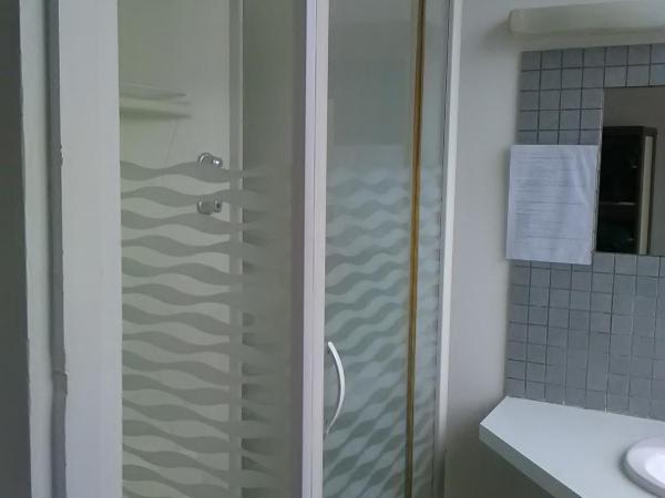 La Maison des Randonneurs : photo 4 de la chambre lit dans dortoir mixte pour 6 personnes n° 23