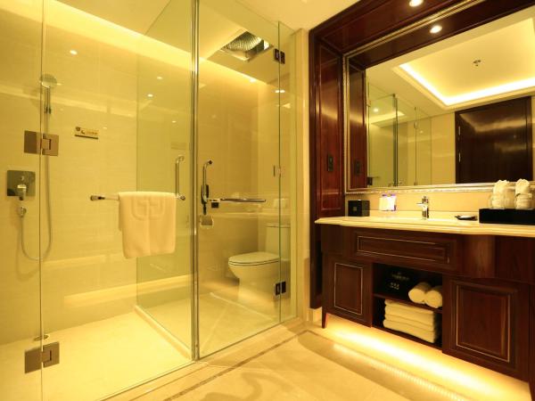 Xi'an Lanxi International Hotel : photo 4 de la chambre chambre double avec salle de bains privative