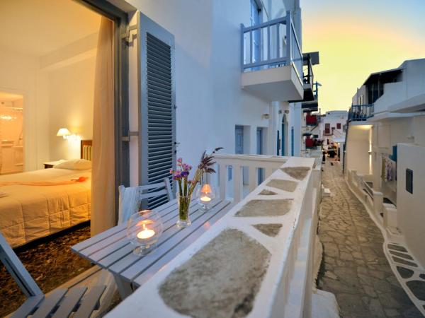 Galini Hotel : photo 3 de la chambre chambre lit king-size avec balcon