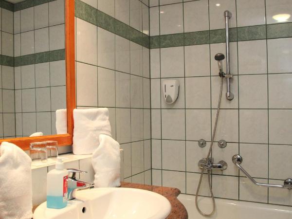 Hotel Spa Hévíz : photo 4 de la chambre suite standard