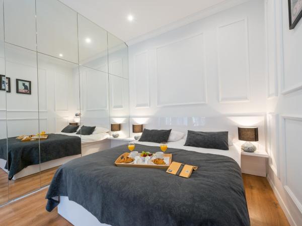 Scalini Palace : photo 7 de la chambre suite deluxe avec balcon