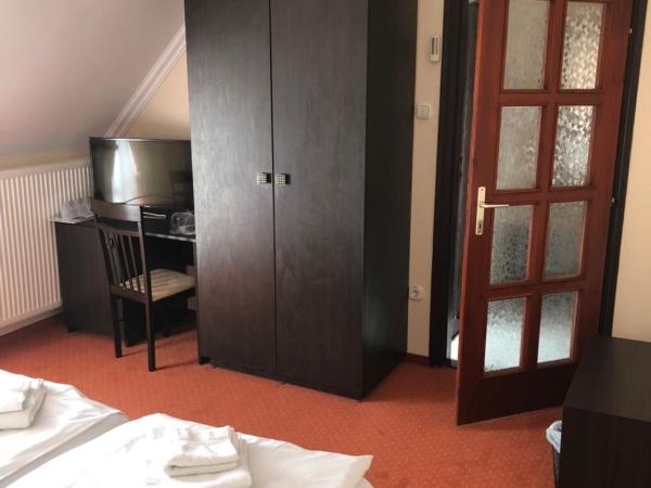 Karikas Hotel : photo 5 de la chambre chambre double ou lits jumeaux avec balcon