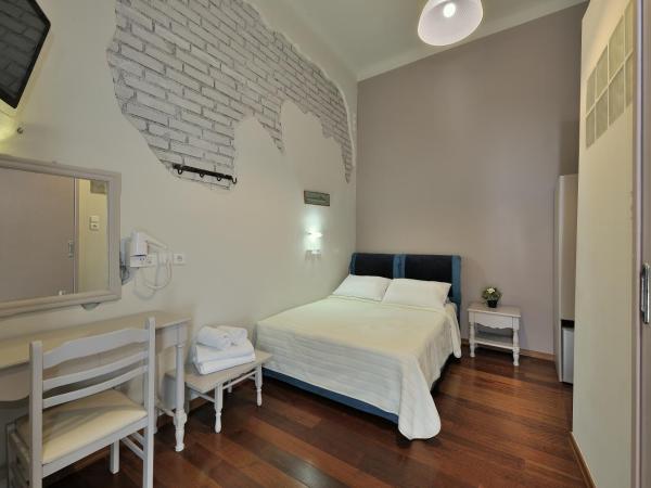 Dryades & Orion Hotel : photo 2 de la chambre chambre double ou lits jumeaux Économique