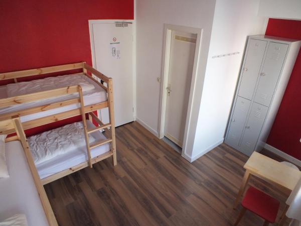 Hostel 45 : photo 2 de la chambre lit dans dortoir pour femmes de 4 lits