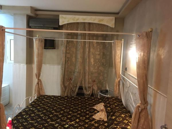 Pensione Enea : photo 7 de la chambre chambre lit queen-size avec baignoire spa