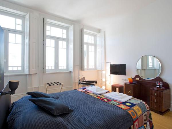 14º Esquadra — Cais das Pedras Guest House : photo 8 de la chambre chambre deluxe (2 adultes + 1 enfant)