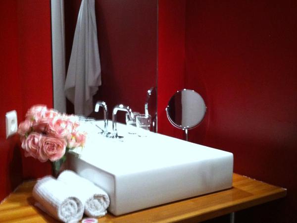 Hôtel L'Adresse : photo 1 de la chambre chambre double confort