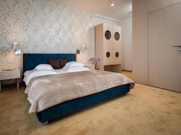 Boban Luxury Suites : photo 8 de la chambre chambre double - vue sur mer