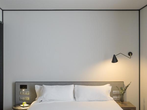 ICON Embassy : photo 2 de la chambre chambre double ou lits jumeaux (1-2 adultes)