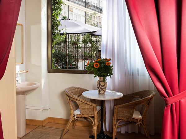 Fashion House : photo 10 de la chambre chambre double ou lits jumeaux supérieure avec salle de bains commune