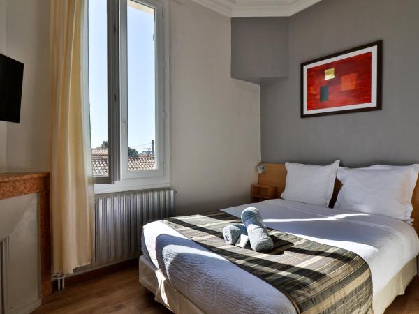 Hotel La Villa Florida : photo 1 de la chambre chambre double - vue sur mer