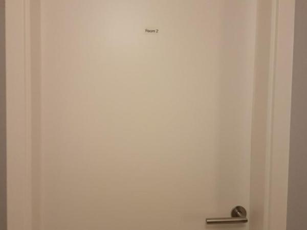 Ubak Guesthouse : photo 8 de la chambre chambre double avec salle de bains commune