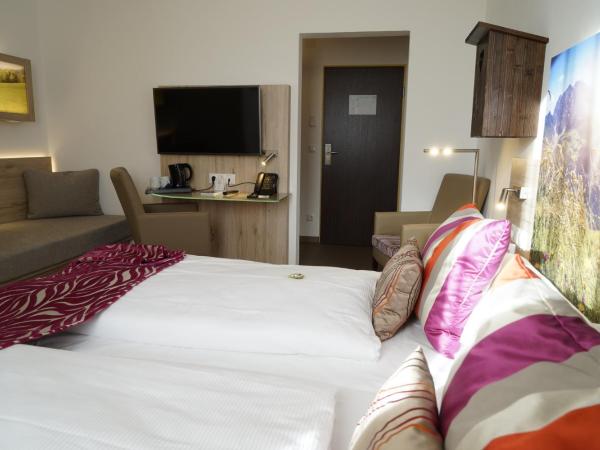 Hotel Edel Weiss : photo 2 de la chambre chambre double