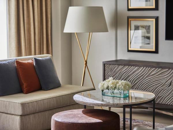 Four Seasons Hotel Austin : photo 3 de la chambre suite governor