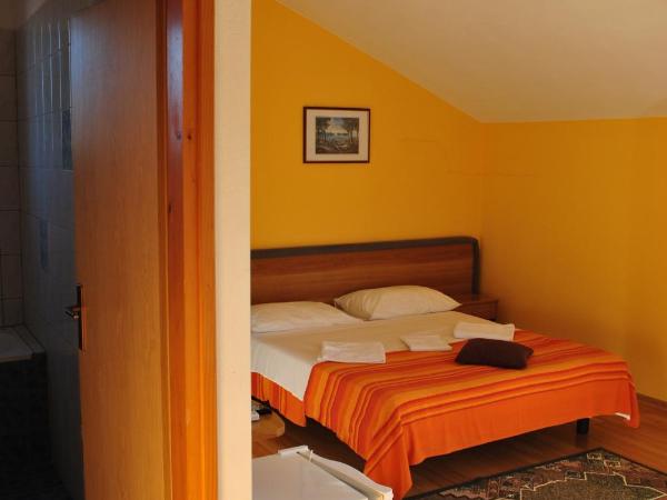 Promenade : photo 2 de la chambre chambre lits jumeaux - vue sur jardin