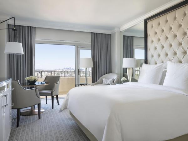 Four Seasons Hotel Los Angeles at Beverly Hills : photo 6 de la chambre chambre lit king-size deluxe