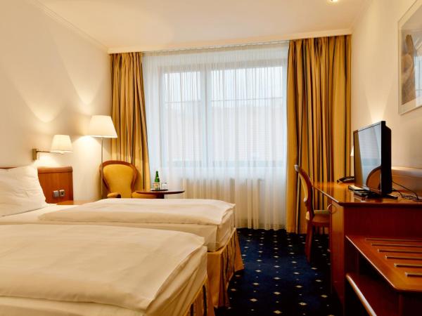 Hotel Coronet : photo 1 de la chambre chambre double ou lits jumeaux