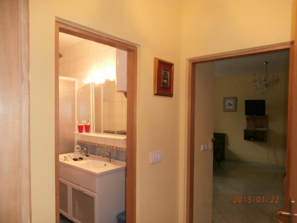 Guest House Klaudija : photo 9 de la chambre appartement 2 chambres