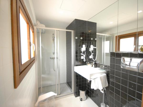 Hotel Nou Romà : photo 5 de la chambre chambre double standard Économique (2 adultes) - annexe