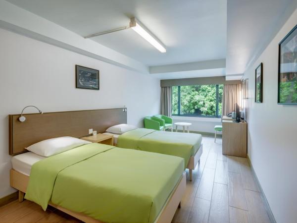 YHA Mei Ho House Youth Hostel : photo 2 de la chambre chambre lits jumeaux