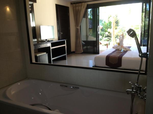 Koh Chang Bailan Beach Resort : photo 3 de la chambre chambre junior - lits jumeaux