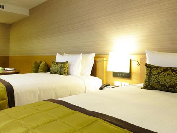 JC Kevin Sathorn Bangkok Hotel : photo 3 de la chambre chambre premier avec balcon privé