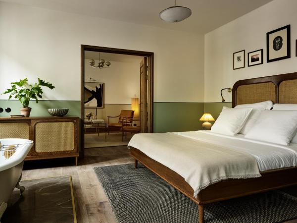 Hotel Sanders : photo 3 de la chambre suite sanders