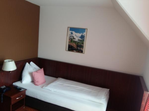 Hotel Enziana Wien : photo 1 de la chambre chambre simple standard