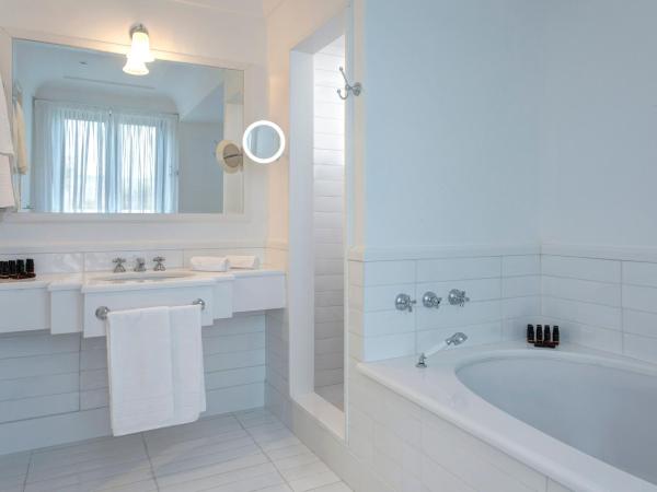 Anna Belle Elegant AgriResort : photo 5 de la chambre chambre double ou lits jumeaux supérieure avec balcon - vue sur mer