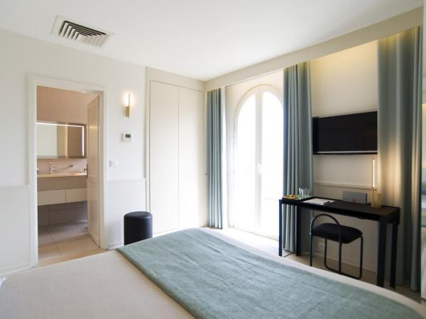 Hotel Spa Genovese : photo 6 de la chambre chambre double - vue sur port