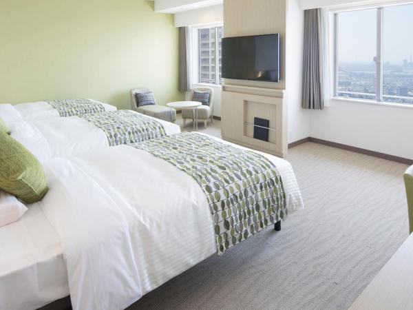 Art Hotel Osaka Bay Tower : photo 2 de la chambre chambre triple deluxe - Étage sky - non-fumeurs