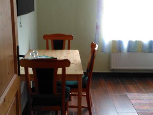 Penzion Olga : photo 3 de la chambre chambre quadruple de luxe