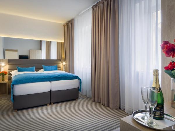 Hotel White Lion : photo 8 de la chambre suite familiale