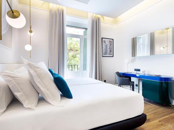 One Shot Fortuny 07 : photo 1 de la chambre chambre premium