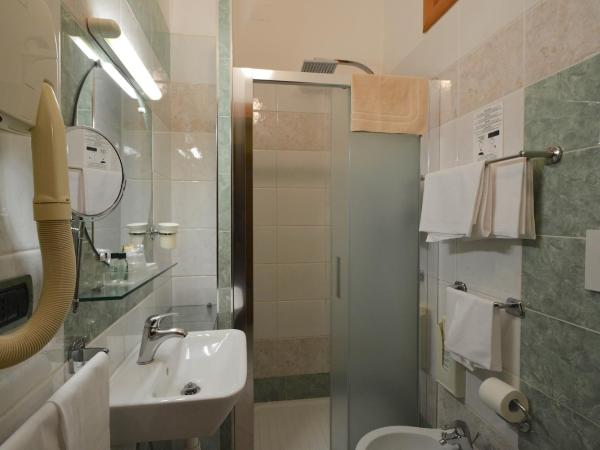 Hotel Eden : photo 1 de la chambre chambre triple