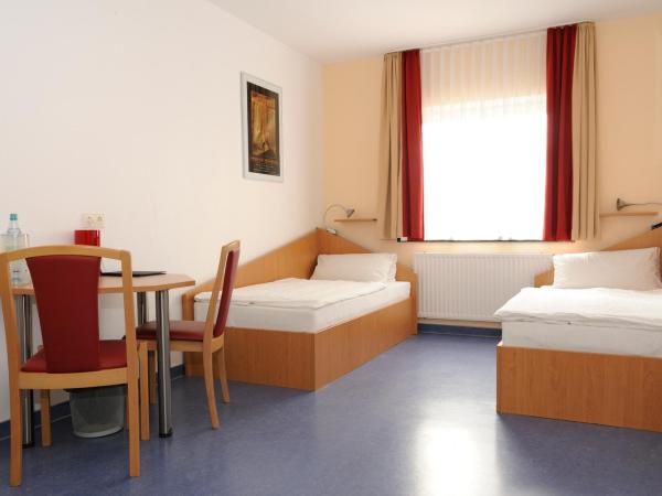 Sporthotel Borussia Düsseldorf : photo 2 de la chambre chambre lits jumeaux