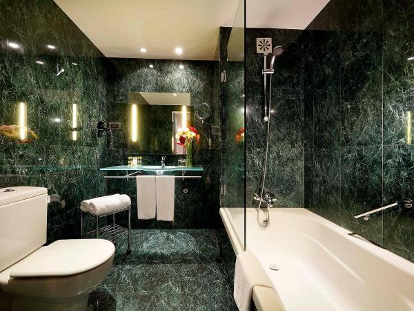 Eurostars Lisboa Parque : photo 5 de la chambre chambre double avec lit d'appoint