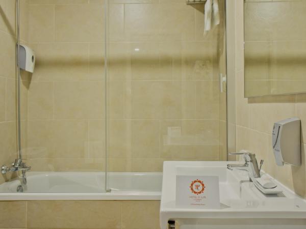 Hotel D. Luis : photo 4 de la chambre chambre double ou lits jumeaux