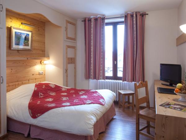 Grand Hotel de Valloire et du Galibier : photo 3 de la chambre chambre double avec douche