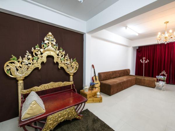 Sindy's Hostel : photo 4 de la chambre chambre familiale avec salle de bains commune