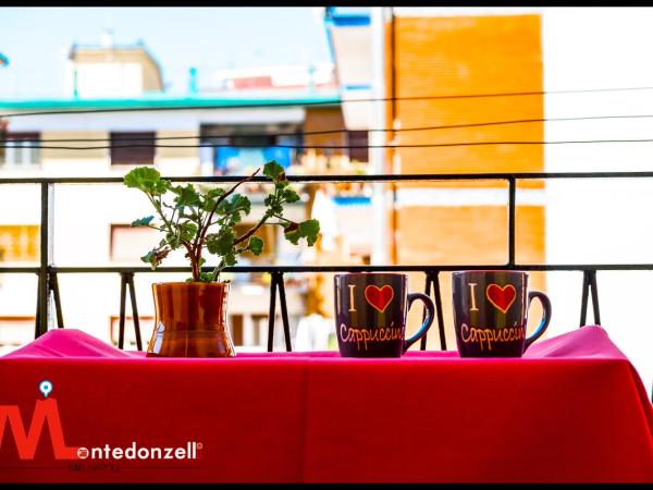 Montedonzelli B&B : photo 5 de la chambre chambre double deluxe avec balcon