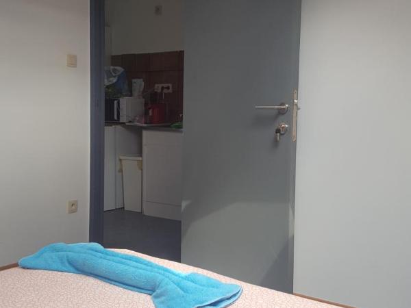 Du Moulin Room : photo 4 de la chambre chambre double ou lits jumeaux avec salle de bains commune