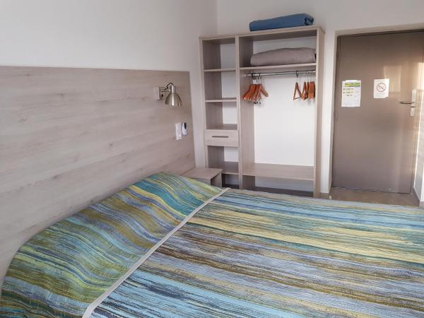 Auberge du Bon Vivant : photo 4 de la chambre chambre double standard avec climatisation