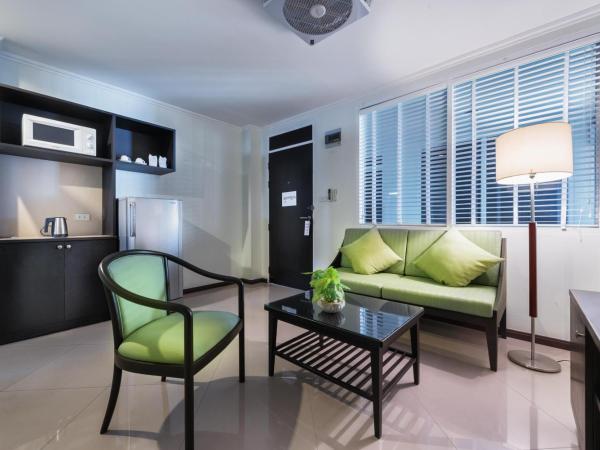 Capital Mansion - SHA Certified : photo 2 de la chambre appartement de luxe 1 chambre